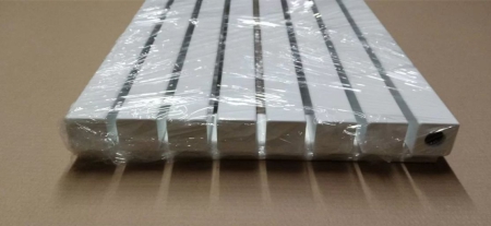 Трубчатый вертикальный радиатор 40x40 V, 3 секции, 750/140/70